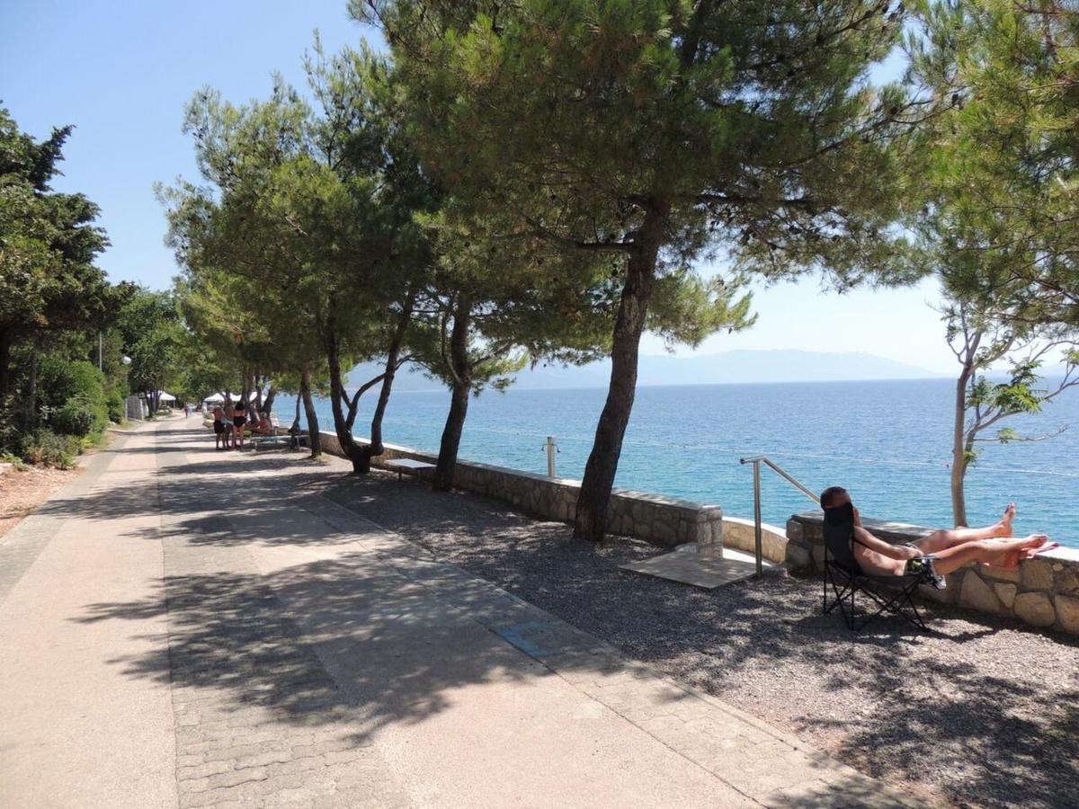 Adriatic Leisure Apartment ノヴィ・ヴィノドロスキー エクステリア 写真